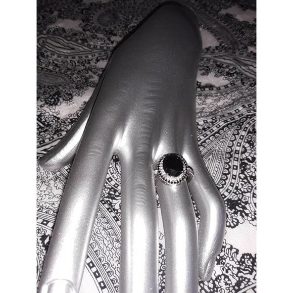 Black Sapphire & Diamond Ring Sz 6 - 925 Silver Cocktail Ring NIB - Picture 2 of 5